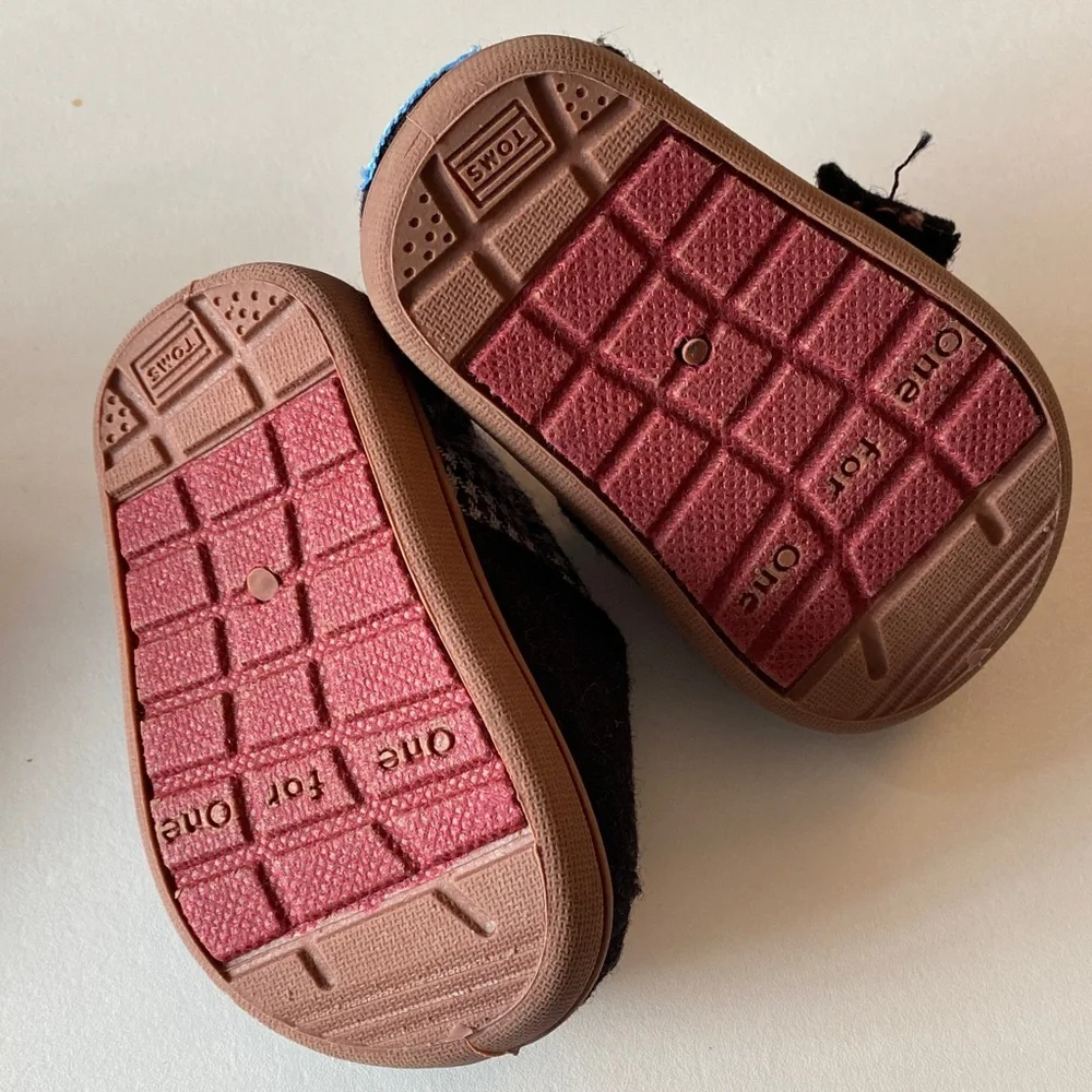 TOMS Bundle of black slip ons and gray booties. Size 2. Like new.